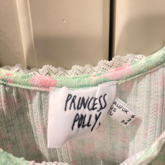princess polly tank - Picture 2 of 2